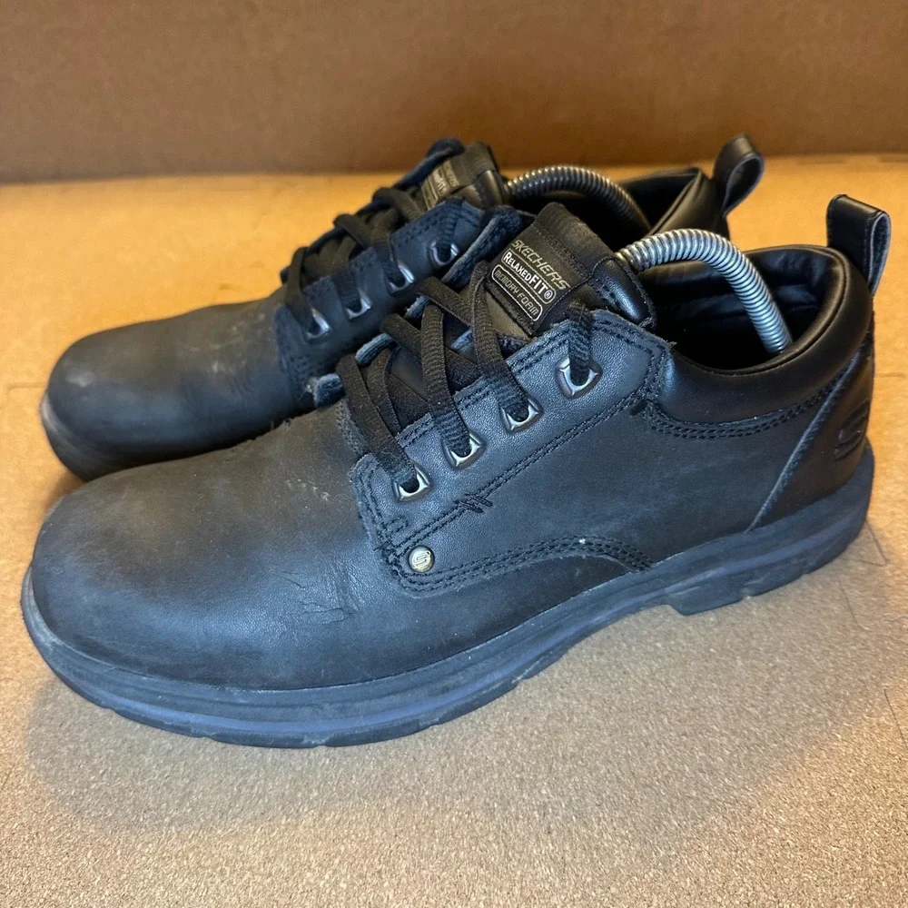 Skechers Relaxed Fit Memory Foam Black Leather‎ Work Shoes Mens 9.5 SN 64260